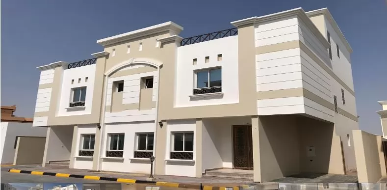 Residential Ready Property 5 Bedrooms F/F Villa in Compound  for rent in Doha #11903 - 1  image 